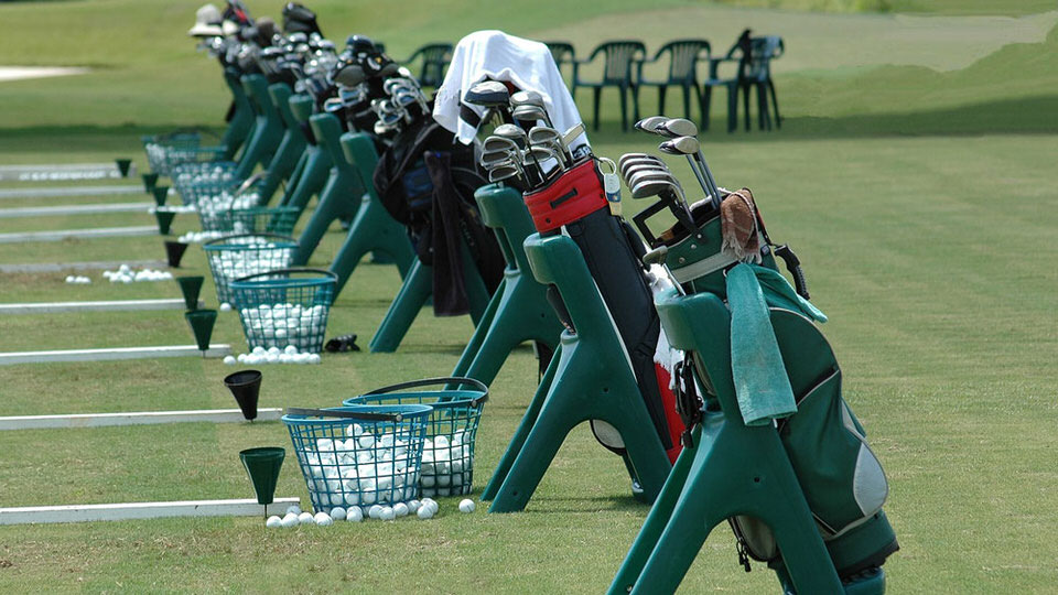 Quais são os equipamentos para jogar golfe? – Costão Golf Club